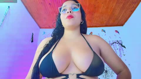  Sofa Daz  online show from 03-22-26, 12:36