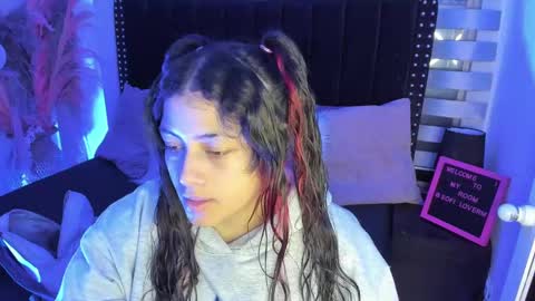 Snapshot of sofiia_rubb chatting on 01-08-25, 03:40 Sofia online show from 01-08-25, 03:40