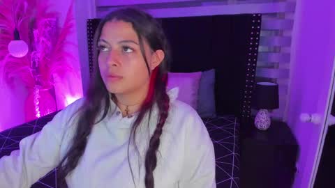 Snapshot of sofiia_rubb chatting on 03-03-25, 04:03 Sofia online show from 03-03-25, 04:03
