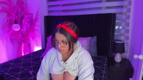 Snapshot of sofiia_rubb chatting on 03-03-25, 07:10 Sofia online show from 03-03-25, 07:10