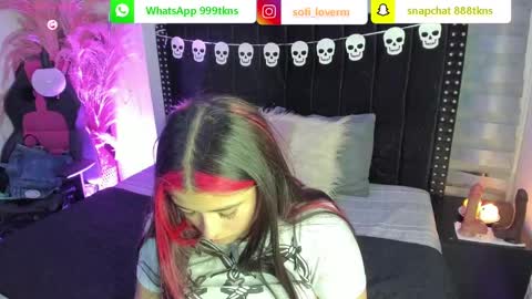 Snapshot of sofiia_rubb chatting on 10-17-25, 04:04 Sofia online show from 10-17-25, 04:04