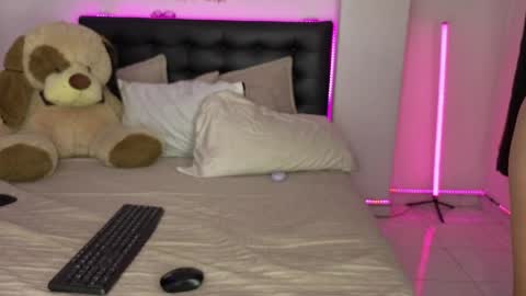   online show from 04-17-26, 09:29