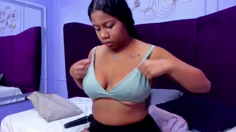 sofiifox online show from 02-09-25, 11:47