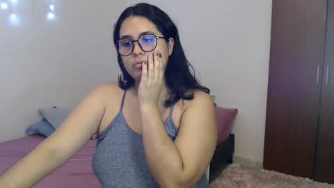 Snapshot of sofimabelnasty19 chatting on 10-08-25, 03:15 sofi online show from 10-08-25, 03:15