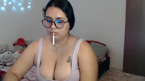 Snapshot of sofimabelnasty19 chatting on 10-24-25, 11:23 sofi online show from 10-24-25, 11:23