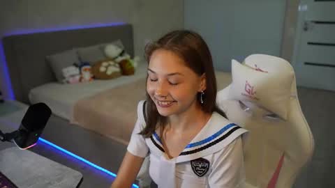 Snapshot of sofimeow chatting on 11-12-25, 06:52 SofiMeow online show from 11-12-25, 06:52