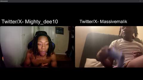 Snapshot of sofkinhorny777 chatting on 12-27-24, 11:42 MightyDee online show from 12-27-24, 11:42