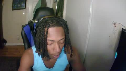 Snapshot of sofkinhorny777 chatting on 01-12-25, 01:21 MightyDee online show from 01-12-25, 01:21