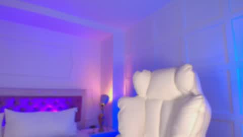 Snapshot of sofly_s chatting on 06-19-26, 11:58 Sofi online show from 06-19-26, 11:58