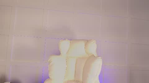 Snapshot of sofly_s chatting on 06-26-26, 11:47 Sofi online show from 06-26-26, 11:47