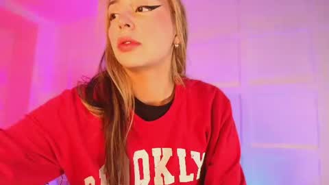 Snapshot of sofly_s chatting on 07-04-26, 11:49 Sofi online show from 07-04-26, 11:49