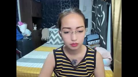 Angel online show from 11-22-25, 02:38