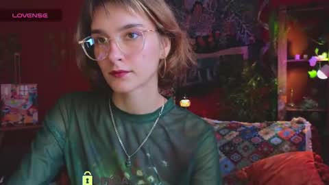 E online show from 08-02-26, 12:03