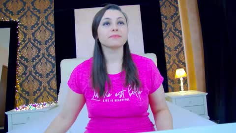 Lilly online show from 11-05-25, 06:57