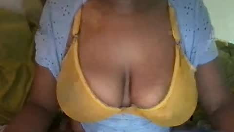 Jade online show from 04-21-26, 07:39