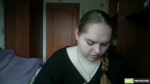 Snapshot of softhypnose chatting on 05-26-26, 06:20 softhypnose online show from 05-26-26, 06:20