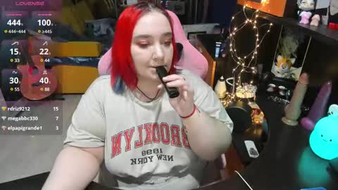 Sofie online show from 03-05-25, 12:33