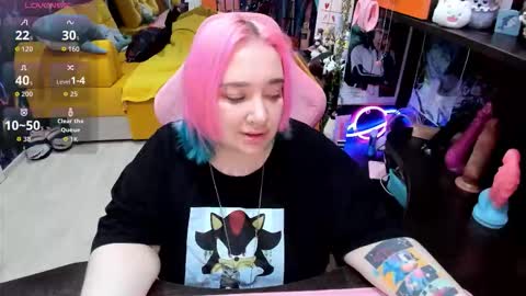 Sofie online show from 03-28-26, 04:01