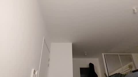 Snapshot of softndwear chatting on 12-18-24, 07:08 SOFT online show from 12-18-24, 07:08