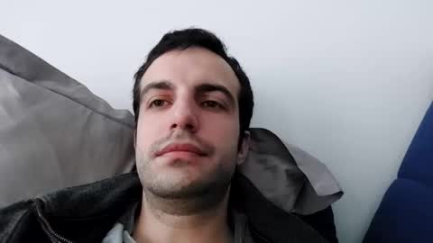 Snapshot of softndwear chatting on 12-23-24, 08:00 SOFT online show from 12-23-24, 08:00