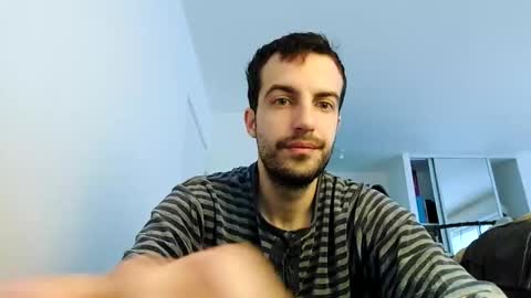 Snapshot of softndwear chatting on 01-18-25, 08:41 SOFT online show from 01-18-25, 08:41