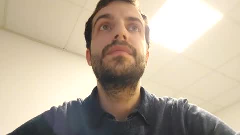 Snapshot of softndwear chatting on 02-12-25, 08:38 SOFT online show from 02-12-25, 08:38