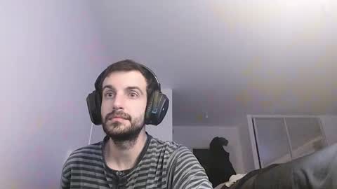 Snapshot of softndwear chatting on 02-12-25, 07:02 SOFT online show from 02-12-25, 07:02