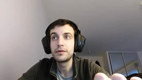 Snapshot of softndwear chatting on 02-17-25, 05:43 SOFT online show from 02-17-25, 05:43