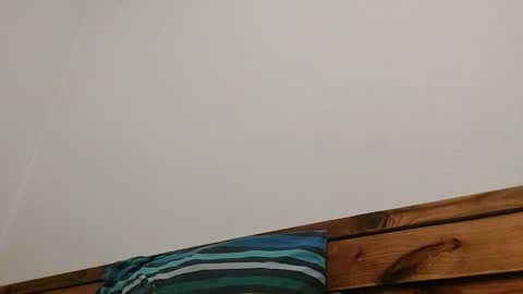 Snapshot of softndwear chatting on 03-09-25, 06:43 SOFT online show from 03-09-25, 06:43