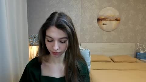 Kelly online show from 02-08-26, 01:14