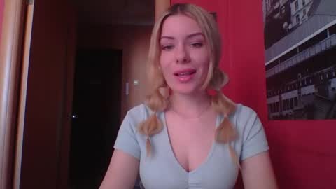 Snapshot of softy_aura chatting on 05-18-26, 09:59 softy_aura online show from 05-18-26, 09:59