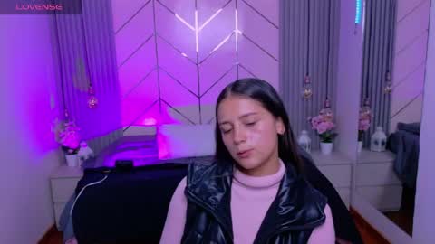 Sofy online show from 05-12-26, 10:07