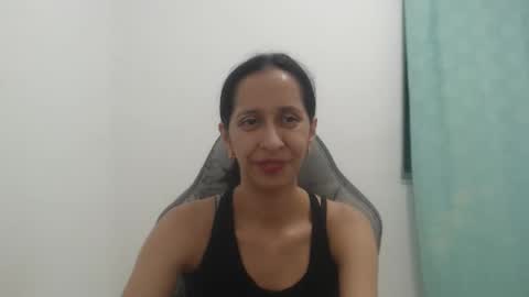 Snapshot of sol_lucia chatting on 04-21-26, 01:50 Sol lucia online show from 04-21-26, 01:50