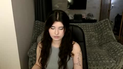 Snapshot of solanaflipper chatting on 06-22-26, 10:29 Solana Flipper online show from 06-22-26, 10:29
