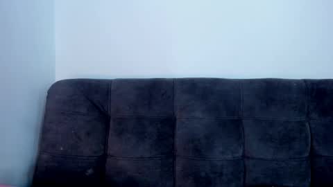 Snapshot of solandis_cutee chatting on 01-12-25, 01:37 Sol online show from 01-12-25, 01:37