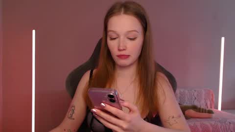 Snapshot of solanochka chatting on 05-14-26, 08:43 Jennifer Jenny Jen online show from 05-14-26, 08:43