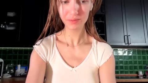 Bella online show from 02-01-26, 04:00