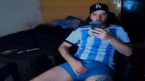 Snapshot of soldado14m chatting on 06-22-26, 03:47 ManuAiluPlay online show from 06-22-26, 03:47