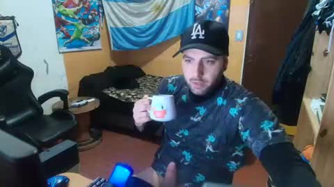 Snapshot of soldado14m chatting on 07-21-26, 03:20 ManuAiluPlay online show from 07-21-26, 03:20