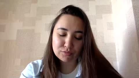 Snapshot of solirenn chatting on 11-18-25, 09:14 solirenn online show from 11-18-25, 09:14