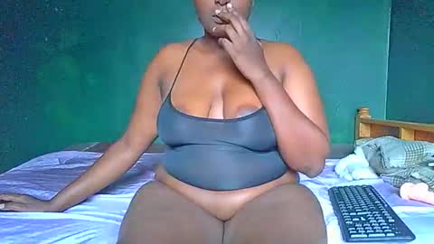 Solly bunny online show from 03-16-26, 07:34