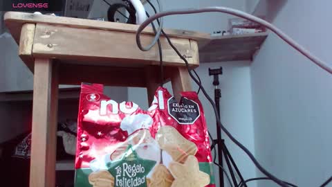 Snapshot of solwynnee chatting on 11-19-25, 03:06 solwynnee online show from 11-19-25, 03:06