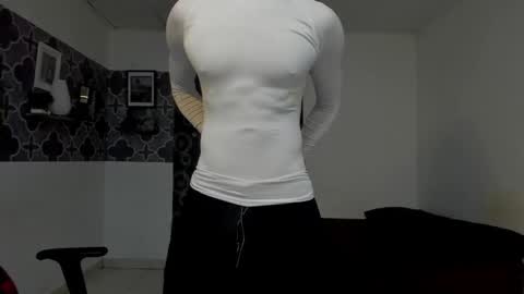 son_hades online show from 11-05-25, 07:36