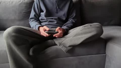 Sondages online show from 12-21-25, 10:44