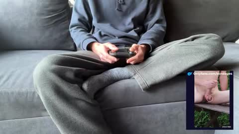 Sondages online show from 12-22-25, 10:01