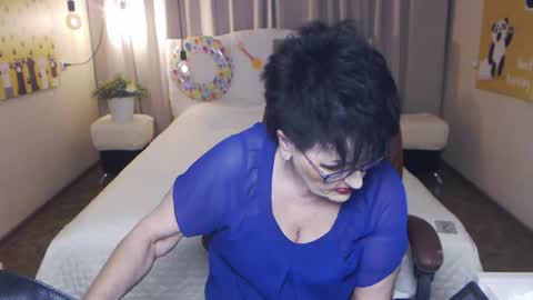 sondrariddle online show from 05-25-26, 06:47