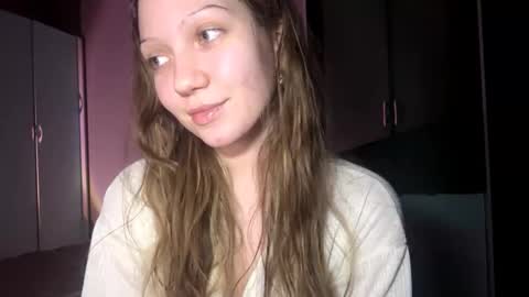 Emily online show from 02-01-26, 06:17