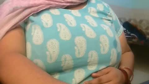 soni88888 online show from 11-25-25, 05:18