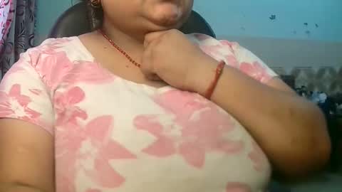 Snapshot of soni88888 chatting on 05-01-26, 04:06 soni88888 online show from 05-01-26, 04:06