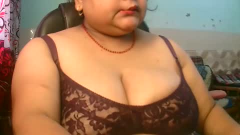 Snapshot of soni88888 chatting on 05-02-26, 05:01 soni88888 online show from 05-02-26, 05:01